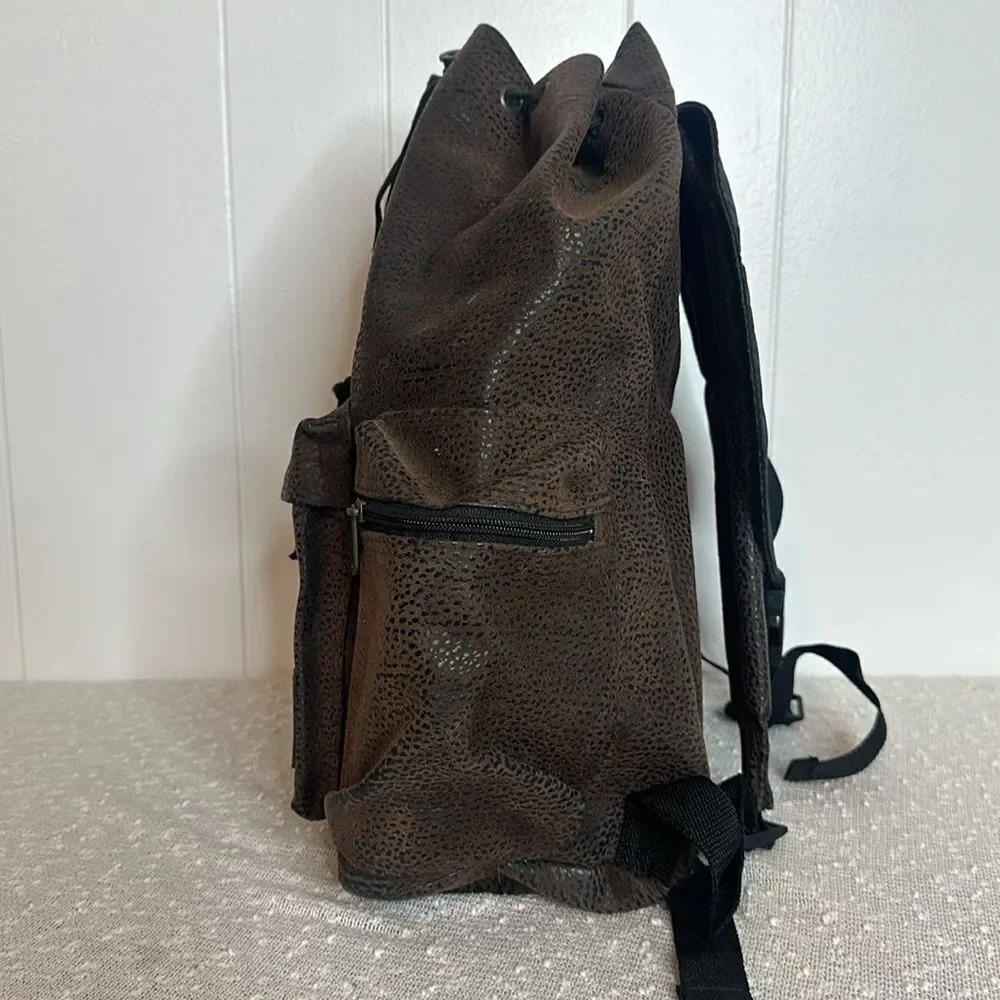Vintage FRIENDS Warner Bros Diet Coke Pebbled Leather Backpack Back Pack